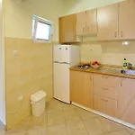 Apartman-studio Vanda アパート